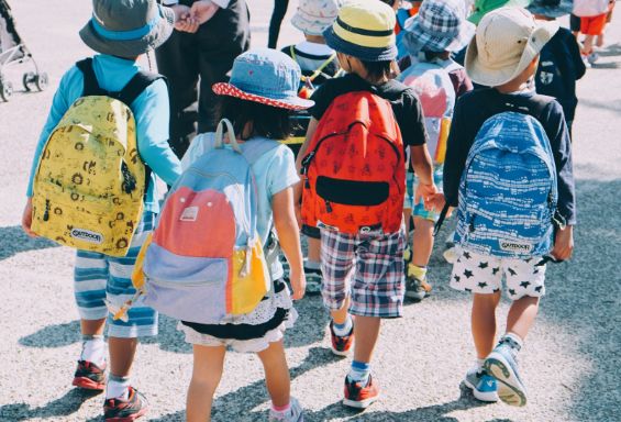 Contributi economici per spese scolastiche e frequenza servizi prima infanzia